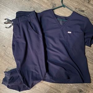 Figs Women's Scrub Set in Navy